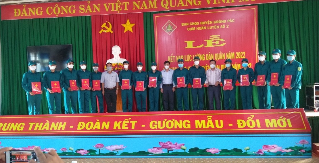 thị trấn Phước An khai mạc Huấn luyện Dân quân năm 2022
